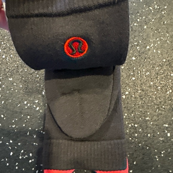 Disney x lululemon Women's Daily Stride Comfort Crew Socks 3 Pack - Picture 13 of 14